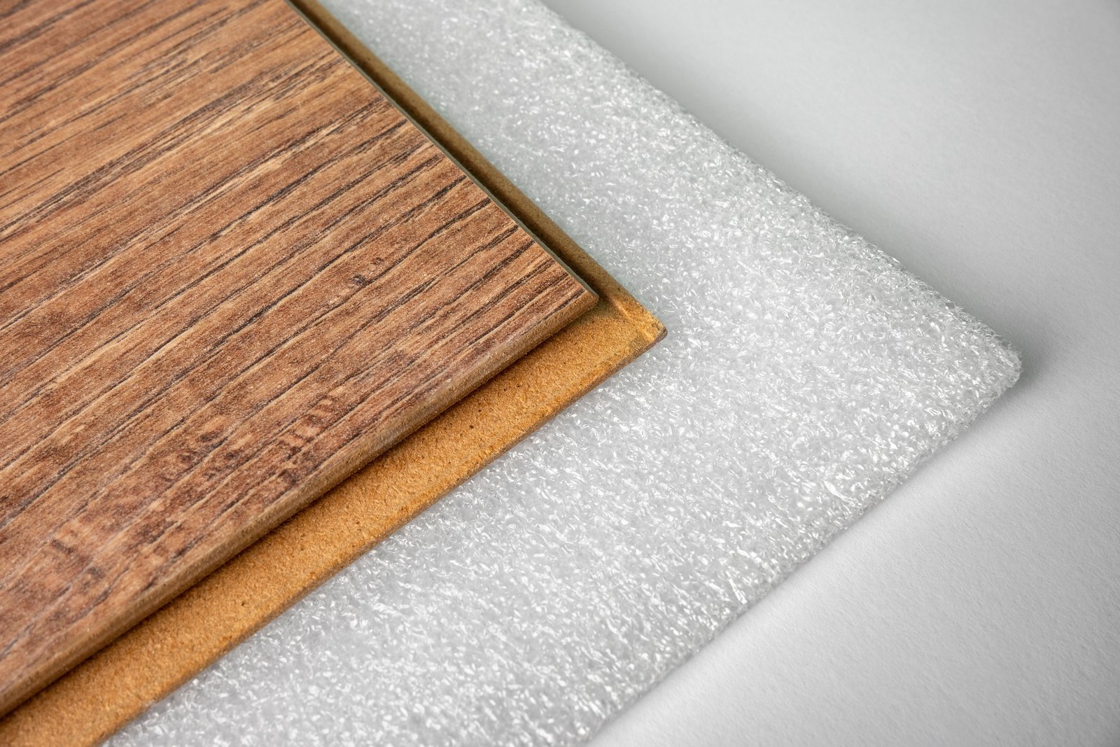Verschiedene Dämmmaterialien im Vergleich